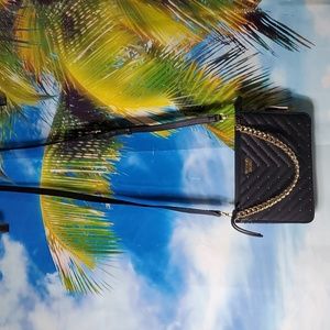 Elegant Black Quilted Shoulder Bag